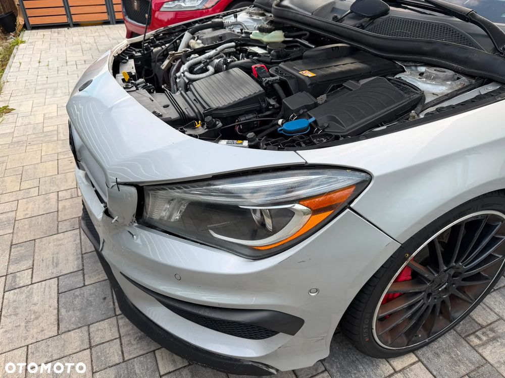 Mercedes-Benz CLA 45 AMG 4-Matic - 9