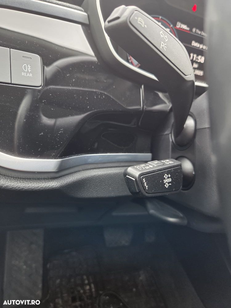 Audi Q3 2.0 40 TFSI S tronic quattro Advanced - 19