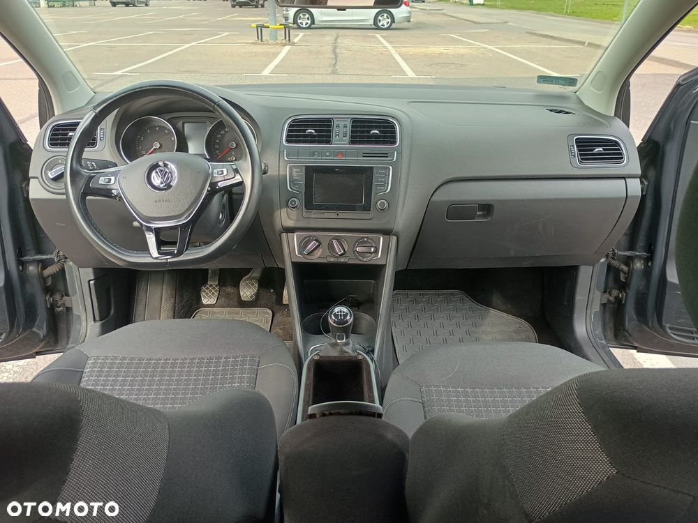 Volkswagen Polo - 8