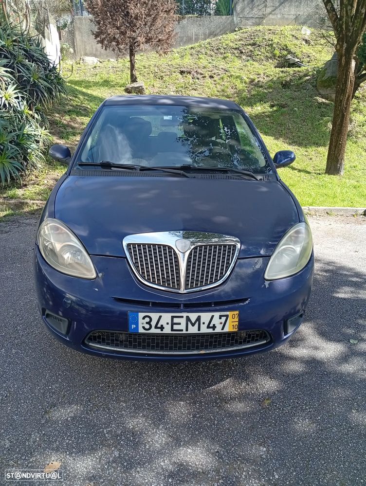 Lancia Ypsilon 1.2 Argento - 4