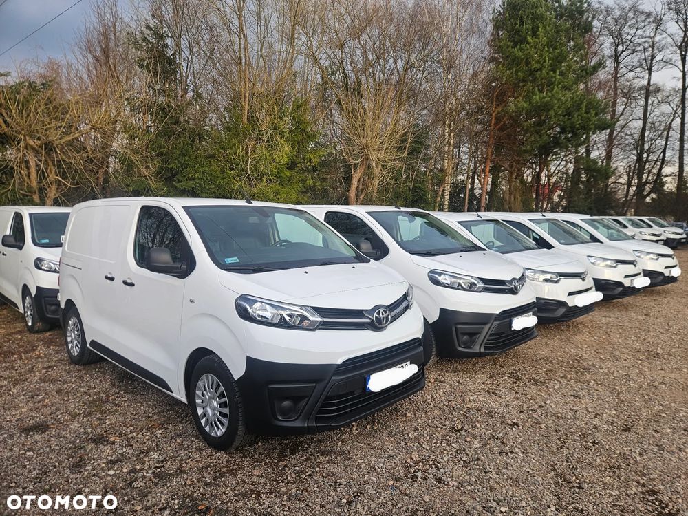 Toyota Proace City,  Salon Polska, 3 osobowy. - 20