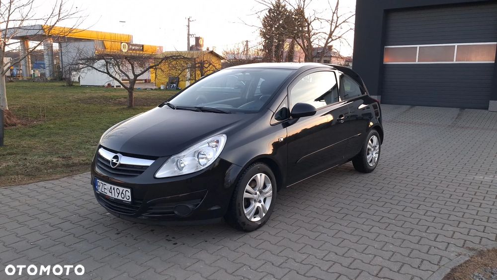 Opel Corsa - 1