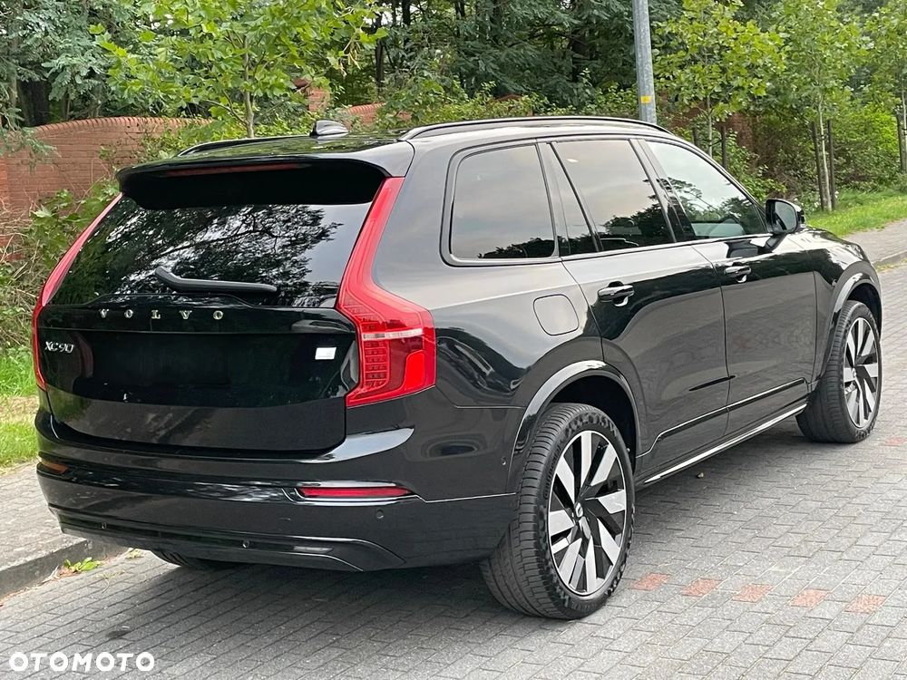 Volvo XC 90 T8 AWD Plug-In Hybrid Ultimate Dark 7os - 6