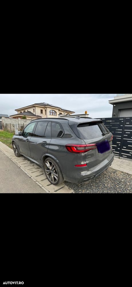 BMW X5 M M50i - 8