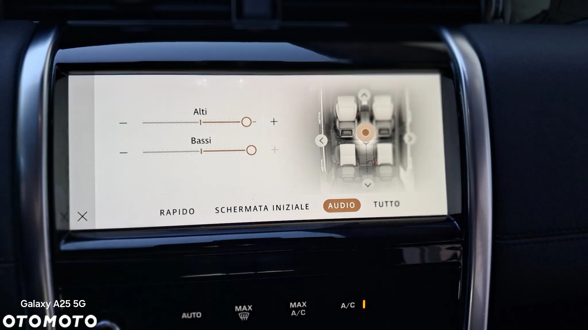 Land Rover Discovery Sport D165 Dynamic SE - 8