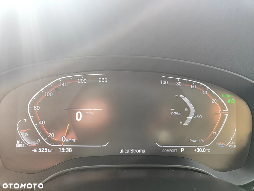 BMW Seria 5 518d mHEV Luxury Line - 39