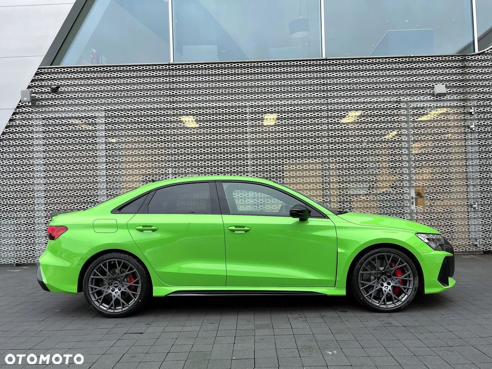 Audi RS3 Limousine TFSI Quattro S tronic - 10
