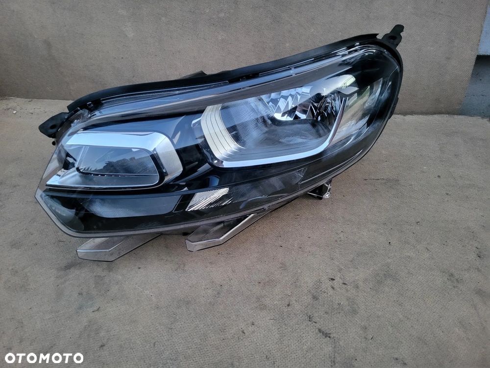 Reflektor Elektryczny Lewy OPEL VIVARO CITROEN JUMPY 19 - 1