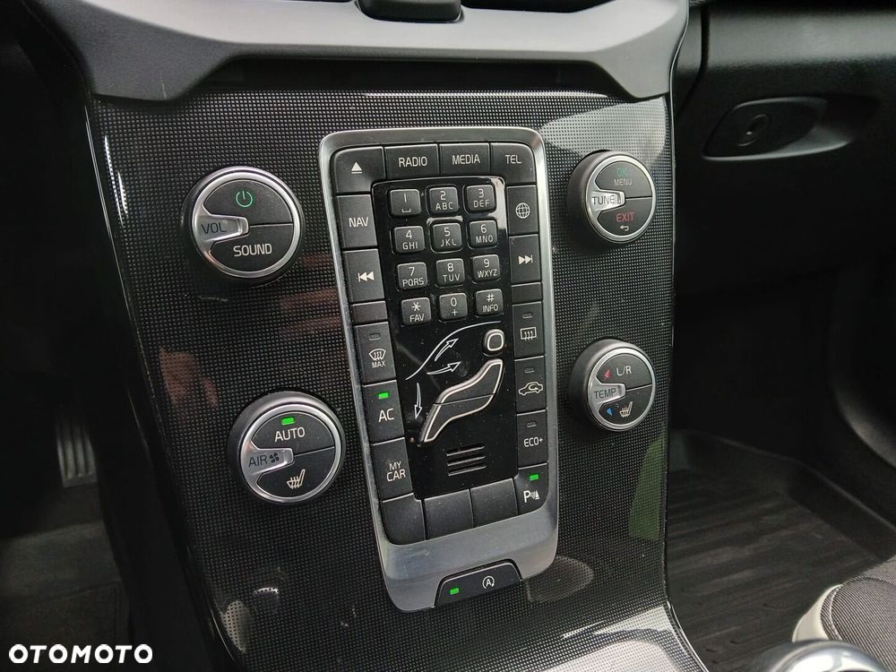 Volvo V40 T3 Drive-E Dynamic Edition - 21