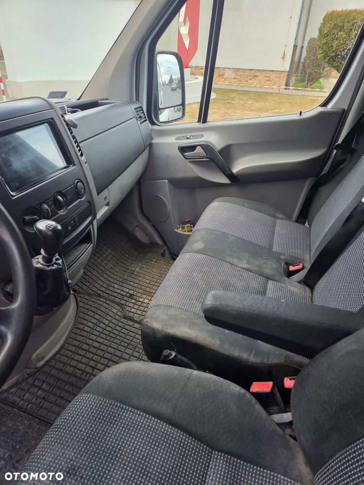 Mercedes-Benz 210 CDI - 12