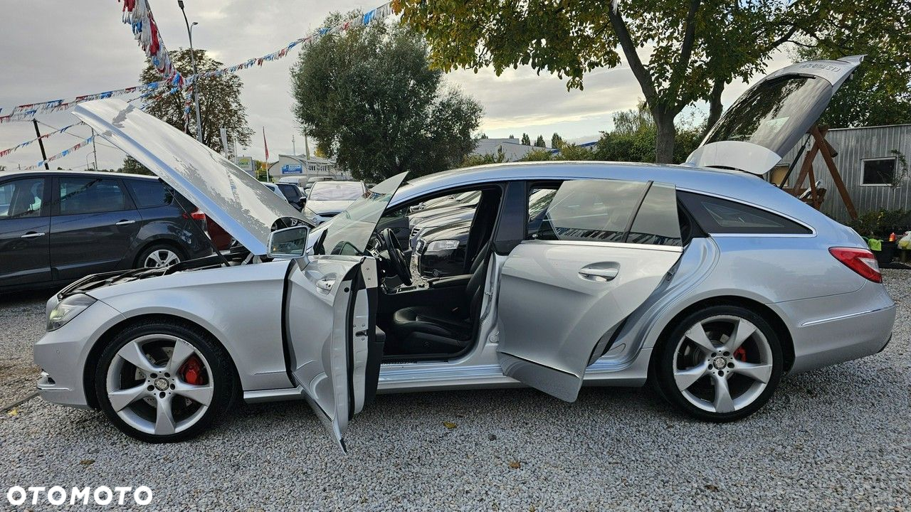 Mercedes-Benz CLS - 26