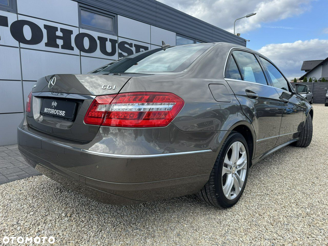 Mercedes-Benz Klasa E - 4