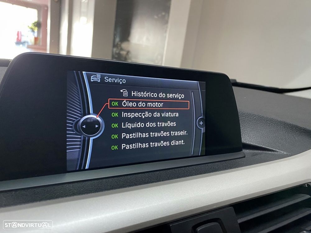 BMW 318 d Auto Exclusive - 22