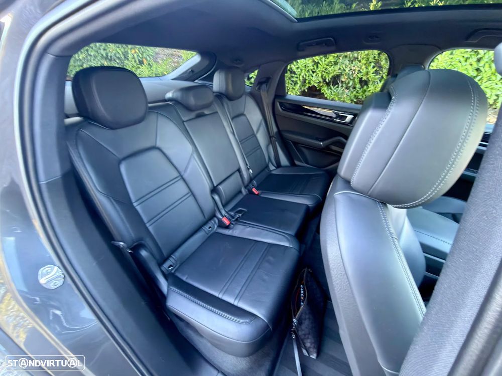 Porsche Cayenne Coupé - 30