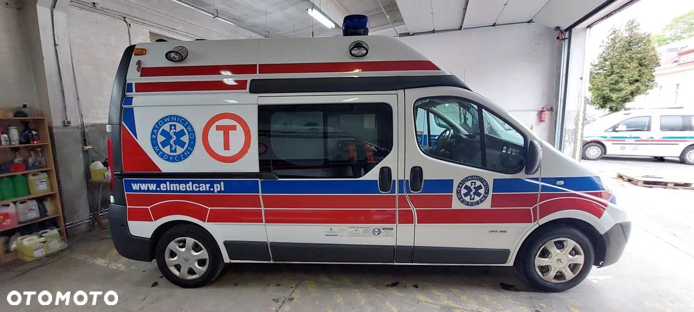 Renault Trafic - 1