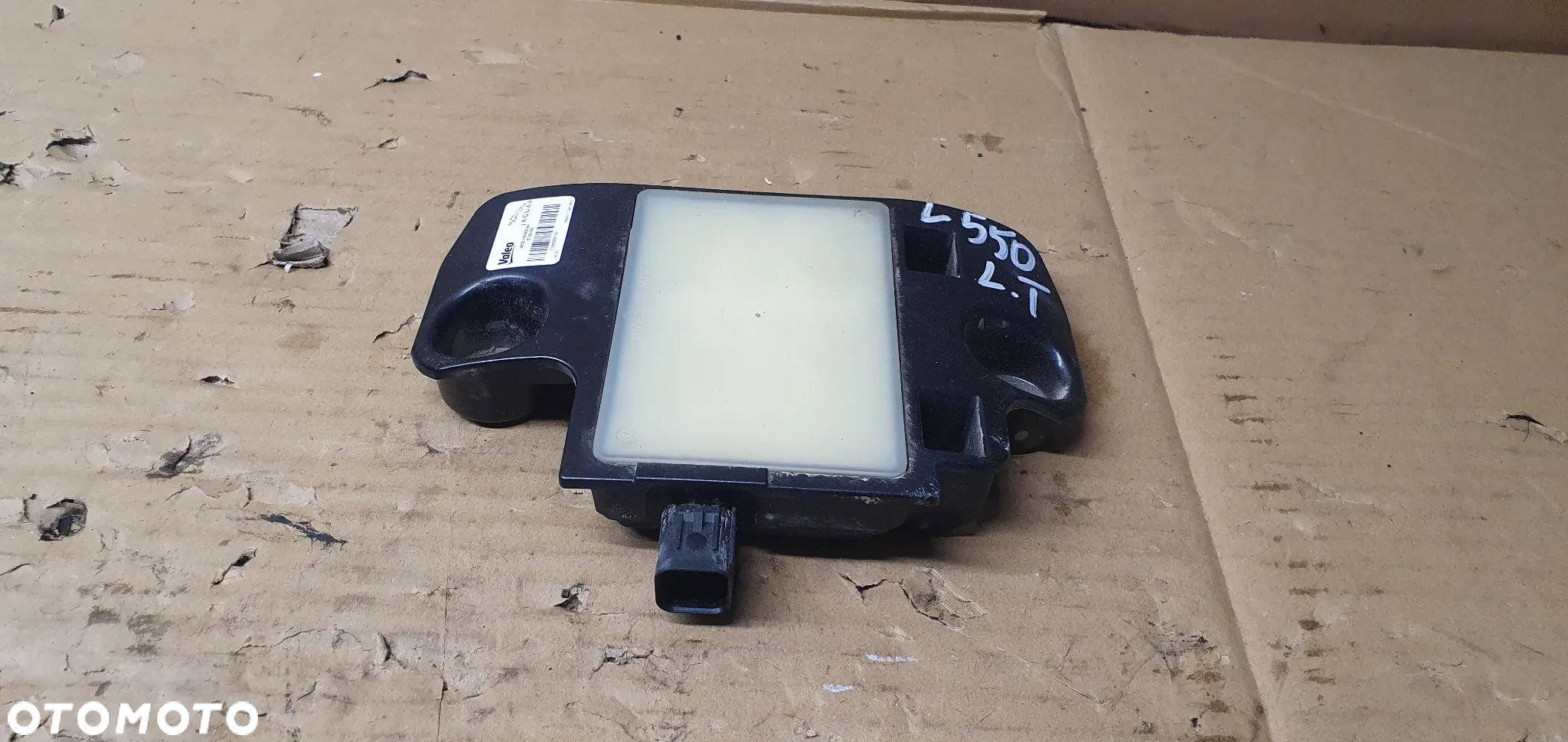 Czujnik moduł sensor martwego pola lewy tył Land Rover Discovery Sport L550 - 2