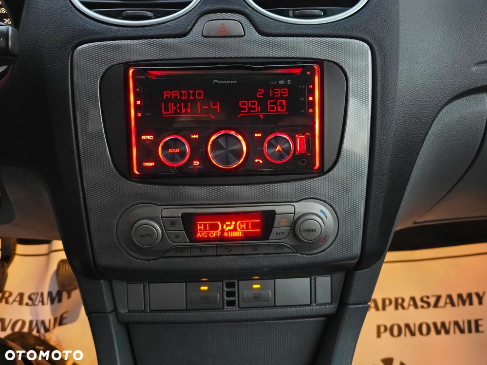 Ford Focus 1.8 Titanium - 34