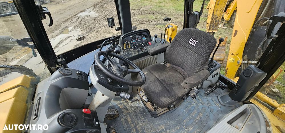 Buldoexcavator Caterpillar CAT 428F, 428 F - 6