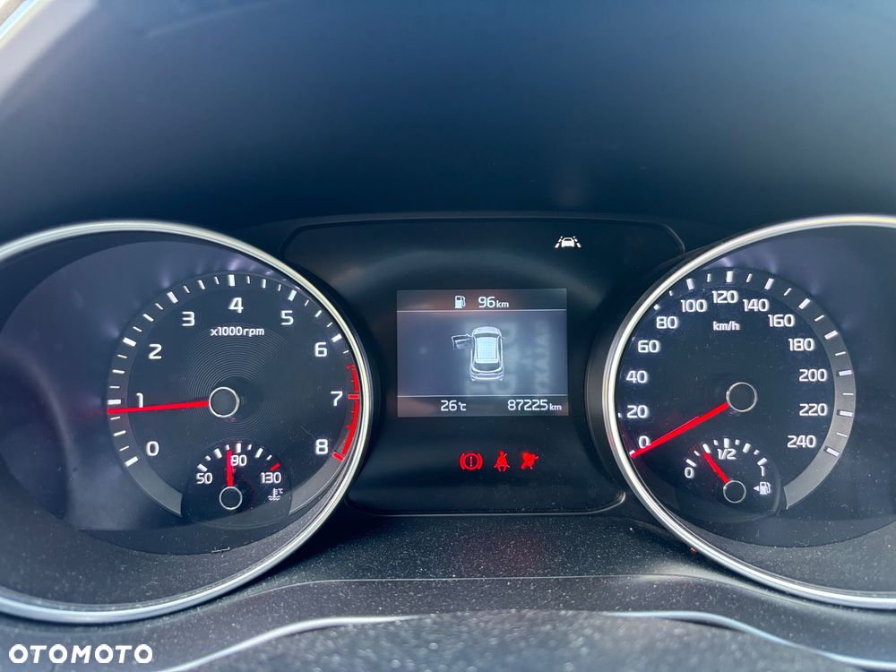 Kia Ceed - 13
