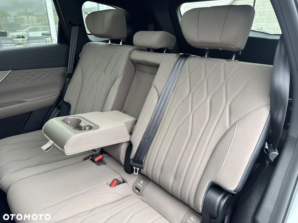 Chery Tiggo 8 1.5 T-GDI Super Hybrid Prestige DCT - 14