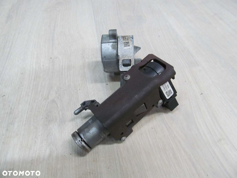 OPEL ADAM CORSA E STACYJKA KOSTKA 13383062 10-17 - 9