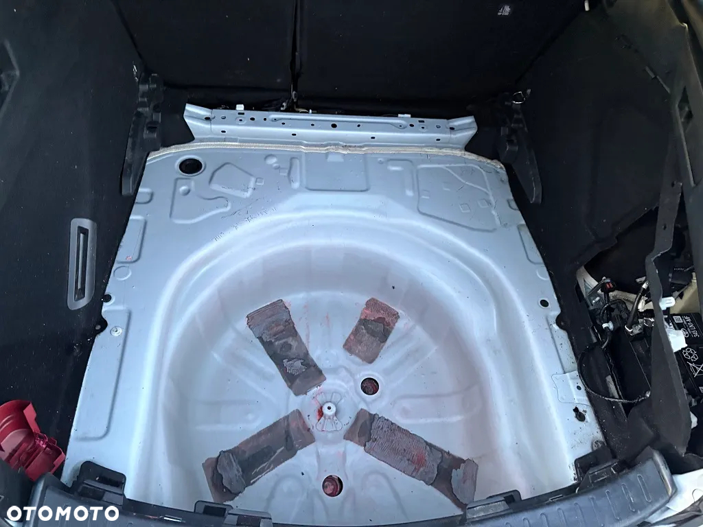 Toyota Corolla - 6
