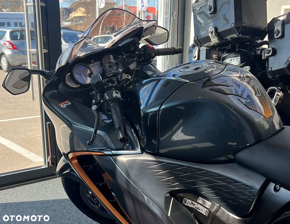 Suzuki Hayabusa - 12