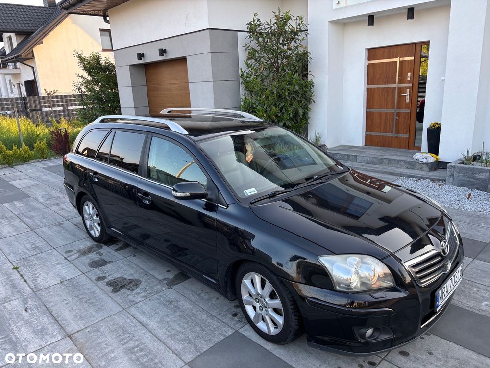 Toyota Avensis 2.0 D-4D Luna - 16
