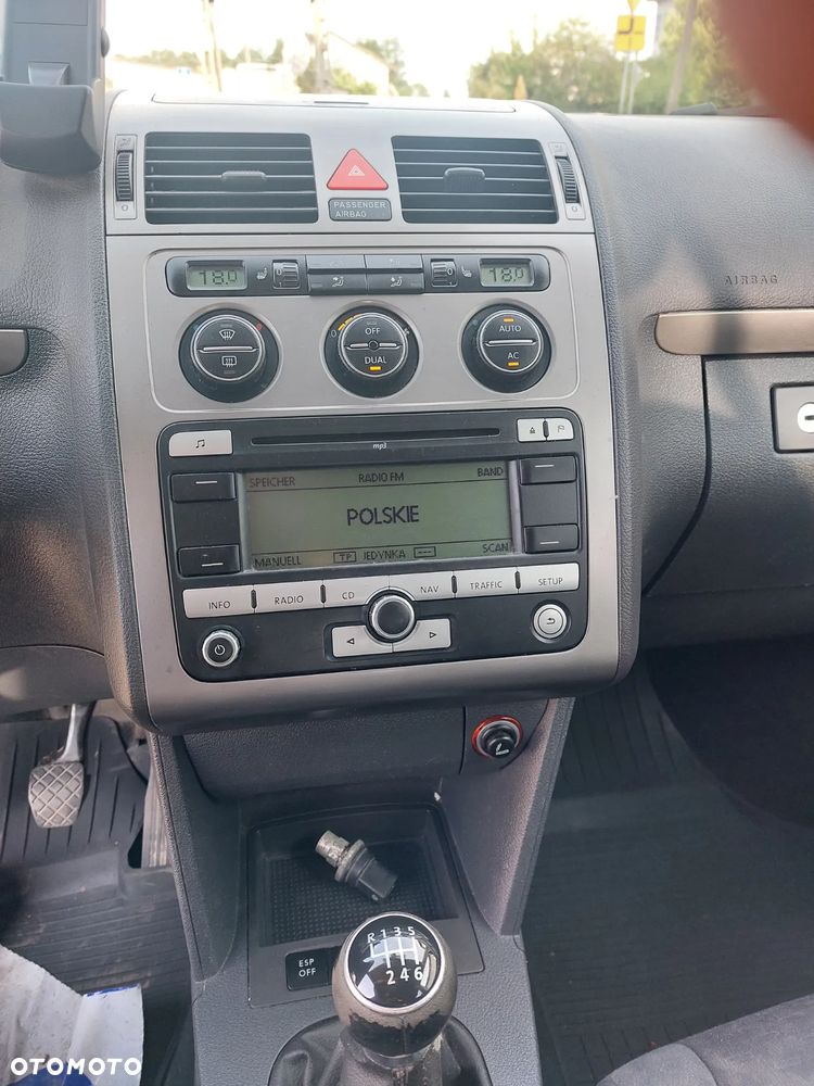 Volkswagen Touran - 7