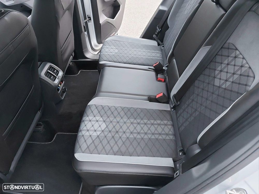 VW Tiguan 1.4 TSI eHybrid R-Line DSG - 34