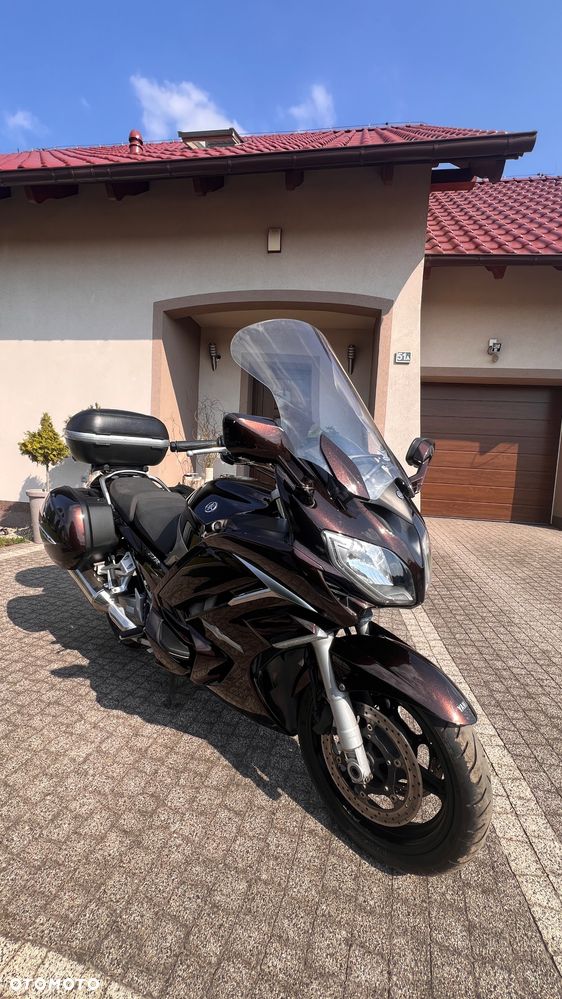 Yamaha FJR - 2
