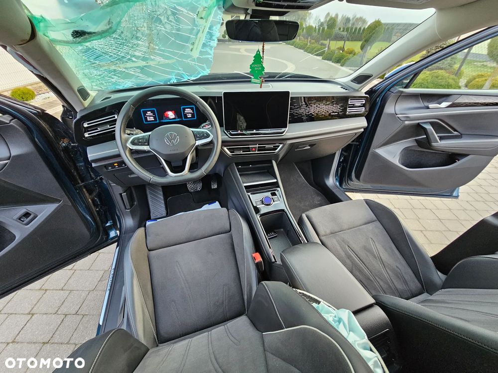 Volkswagen Tiguan 1.5 eTSI Elegance DSG - 27