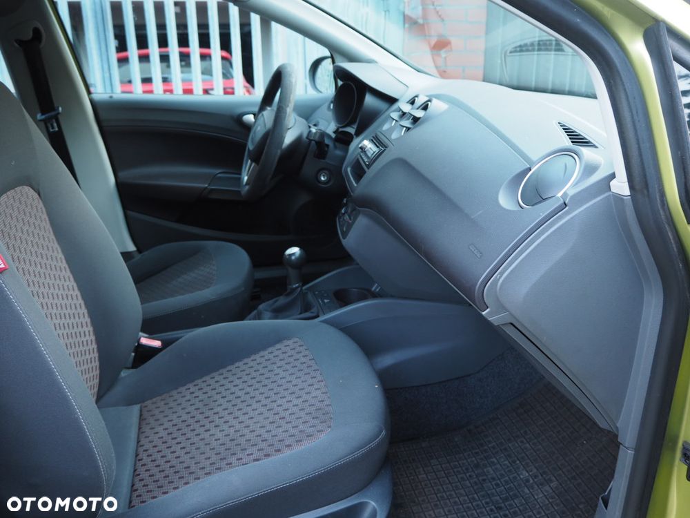 Seat Ibiza 1.4 16V Reference - 9