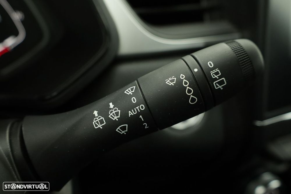 Renault Captur 1.0 TCe Techno Bi-Fuel — fotografia 18