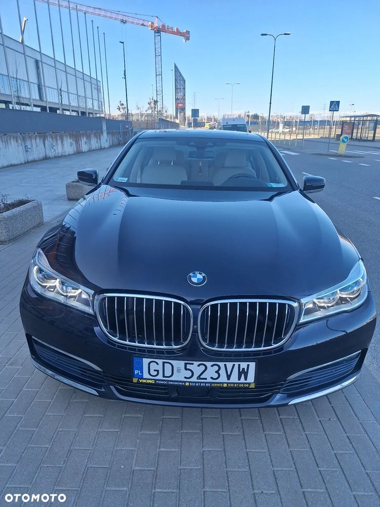 BMW Seria 7 - 1