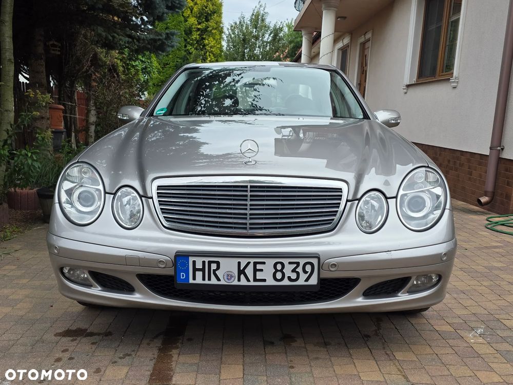 Mercedes-Benz Klasa E - 18