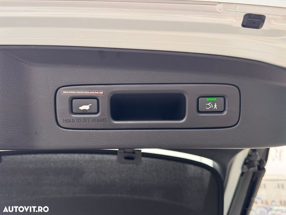 Honda HR-V 1.5 4x2 E-CVT HEV Advance - 32