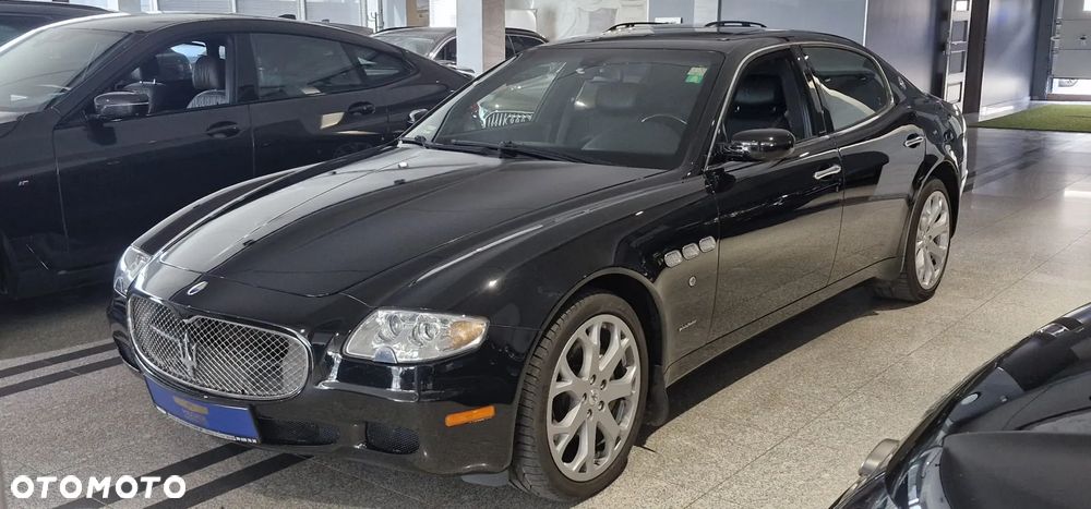 Maserati Quattroporte - 5