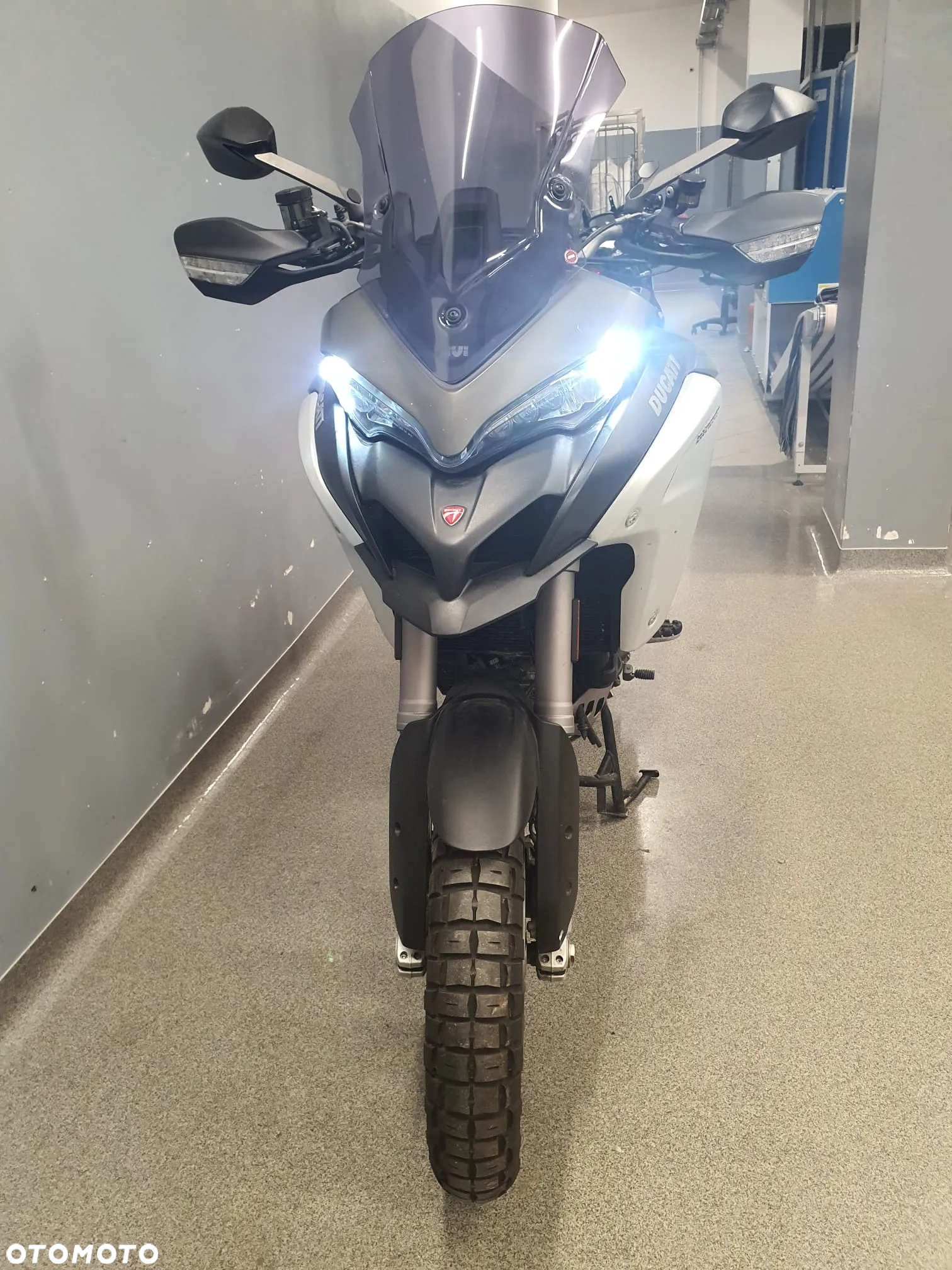 Ducati Multistrada - 7