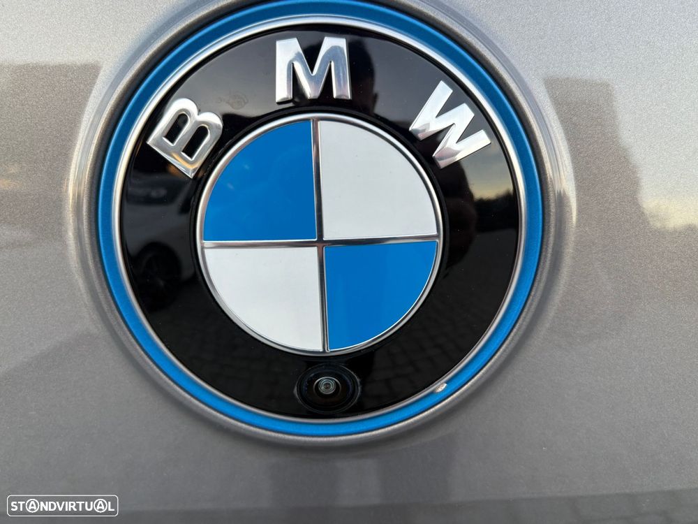 BMW iX xDrive 40 Pack Desportivo - 28