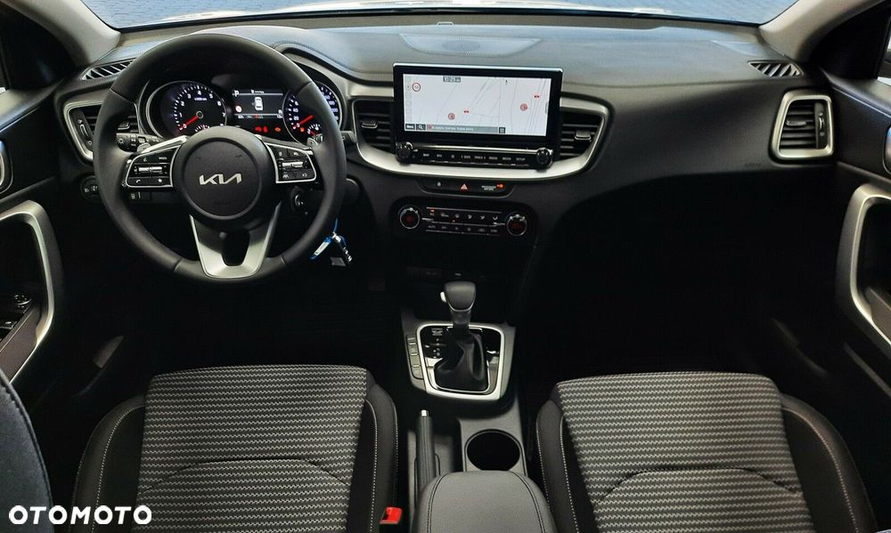 Kia Ceed 1.5 T-GDI M DCT - 19