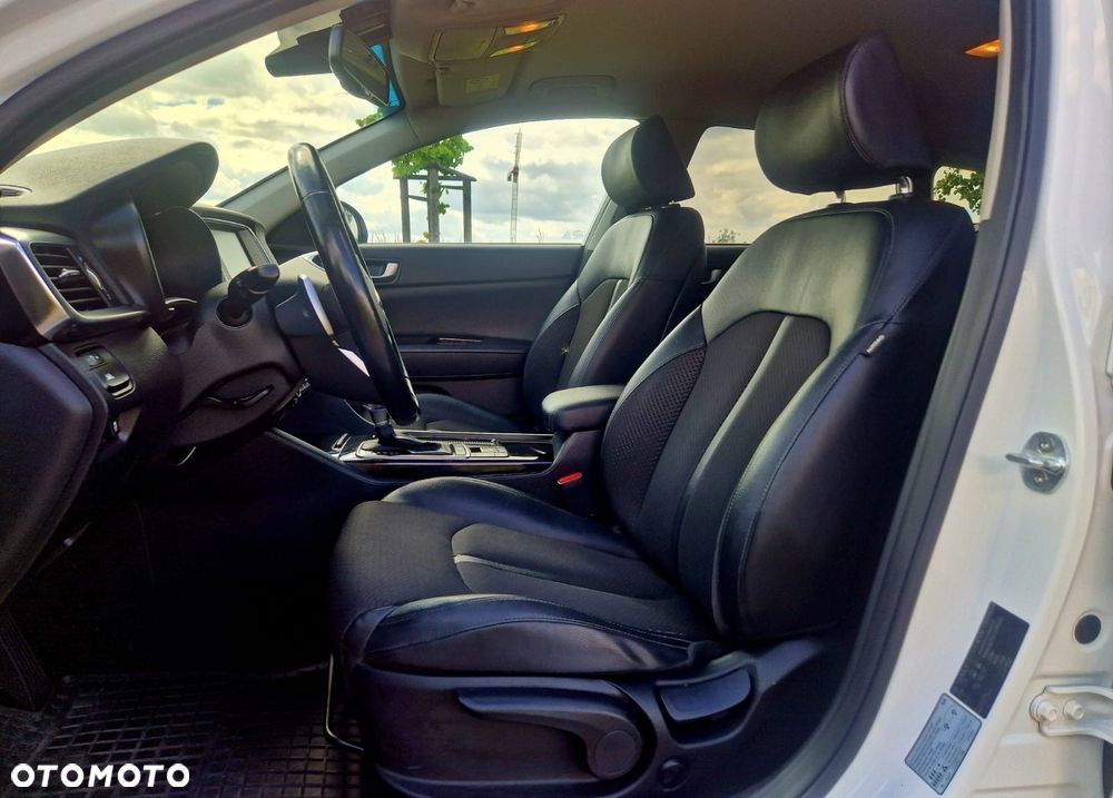 Kia Optima 1.6 T-GDI L DCT - 14