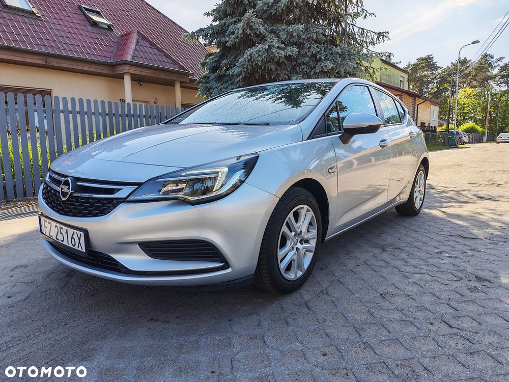 Opel Astra 1.0 Turbo Start/Stop Edition - 1
