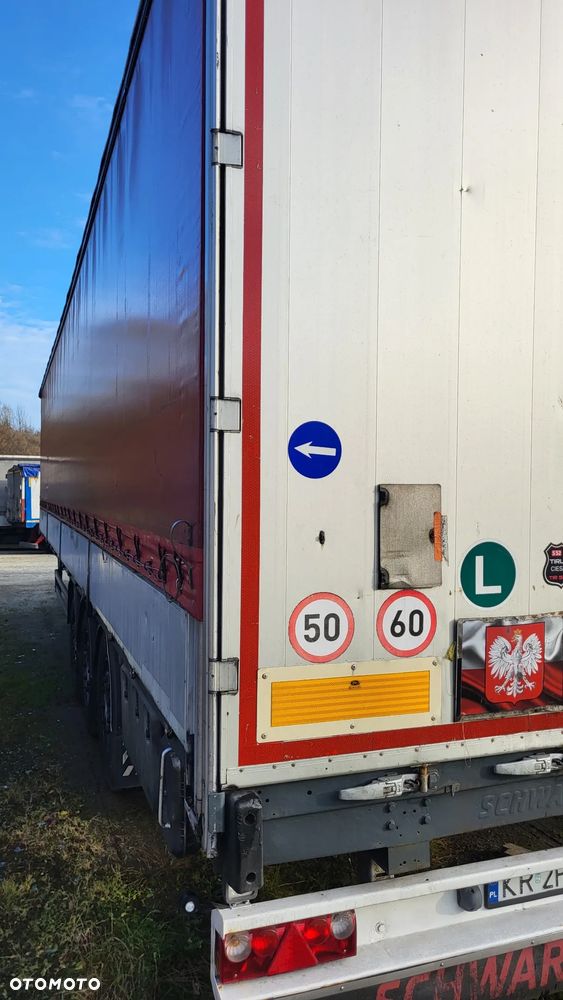 Schwarzmuller S1 - 6