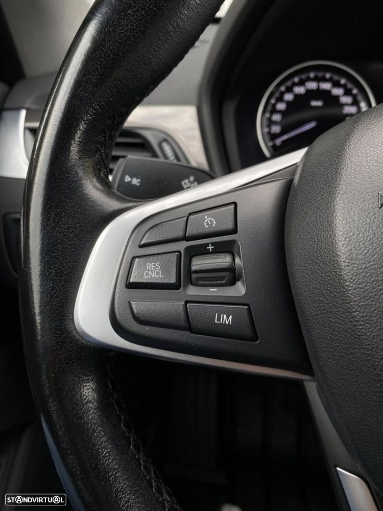 BMW X1 16 d sDrive Auto xLine - 36