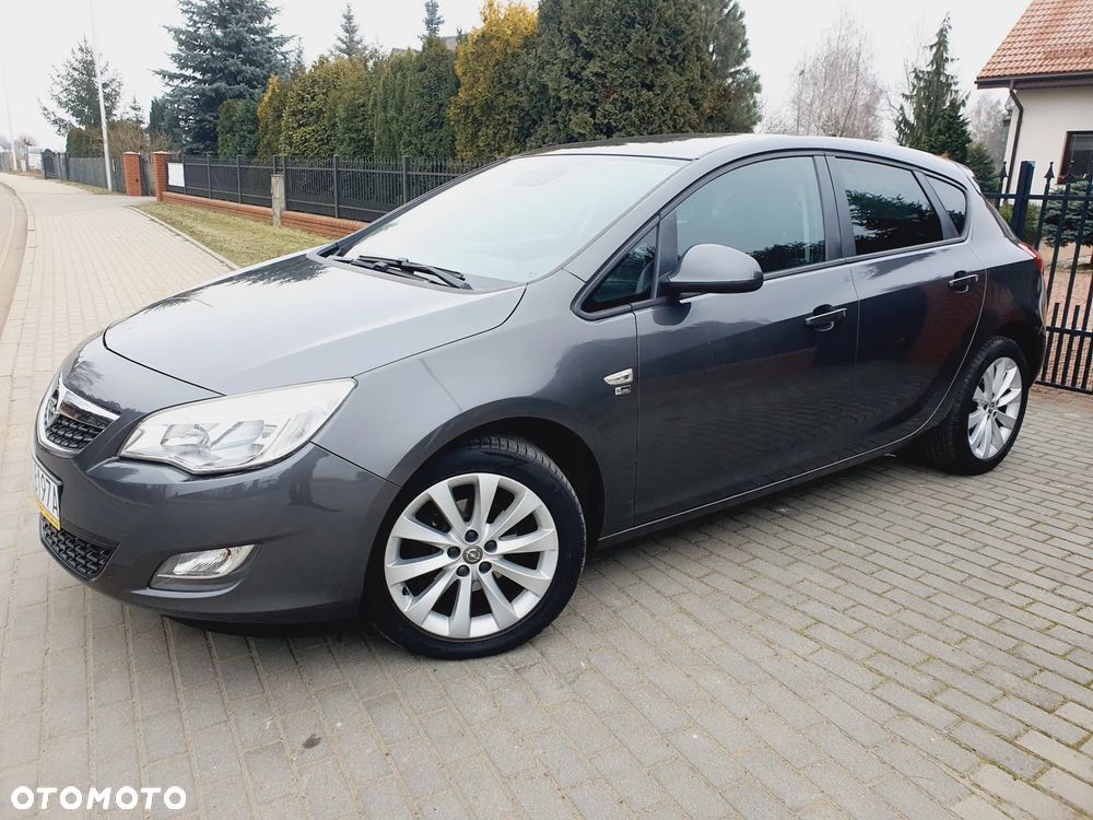 Opel Astra 1.4 Turbo - 10