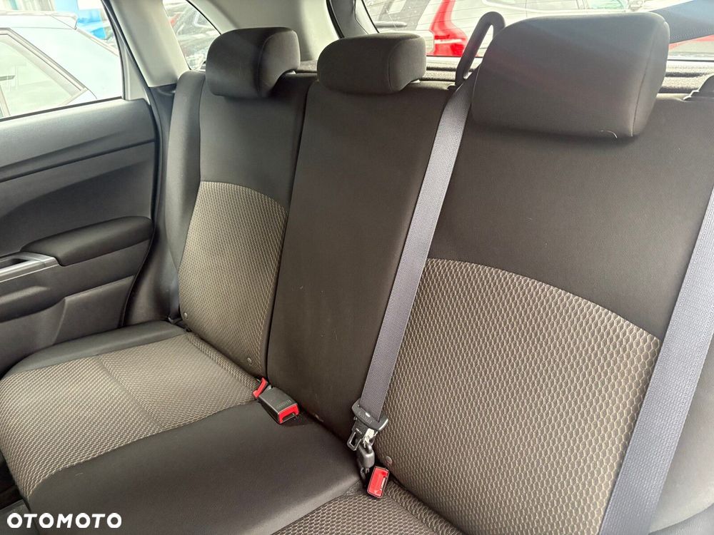 Mitsubishi ASX 1.6 Instyle - 13