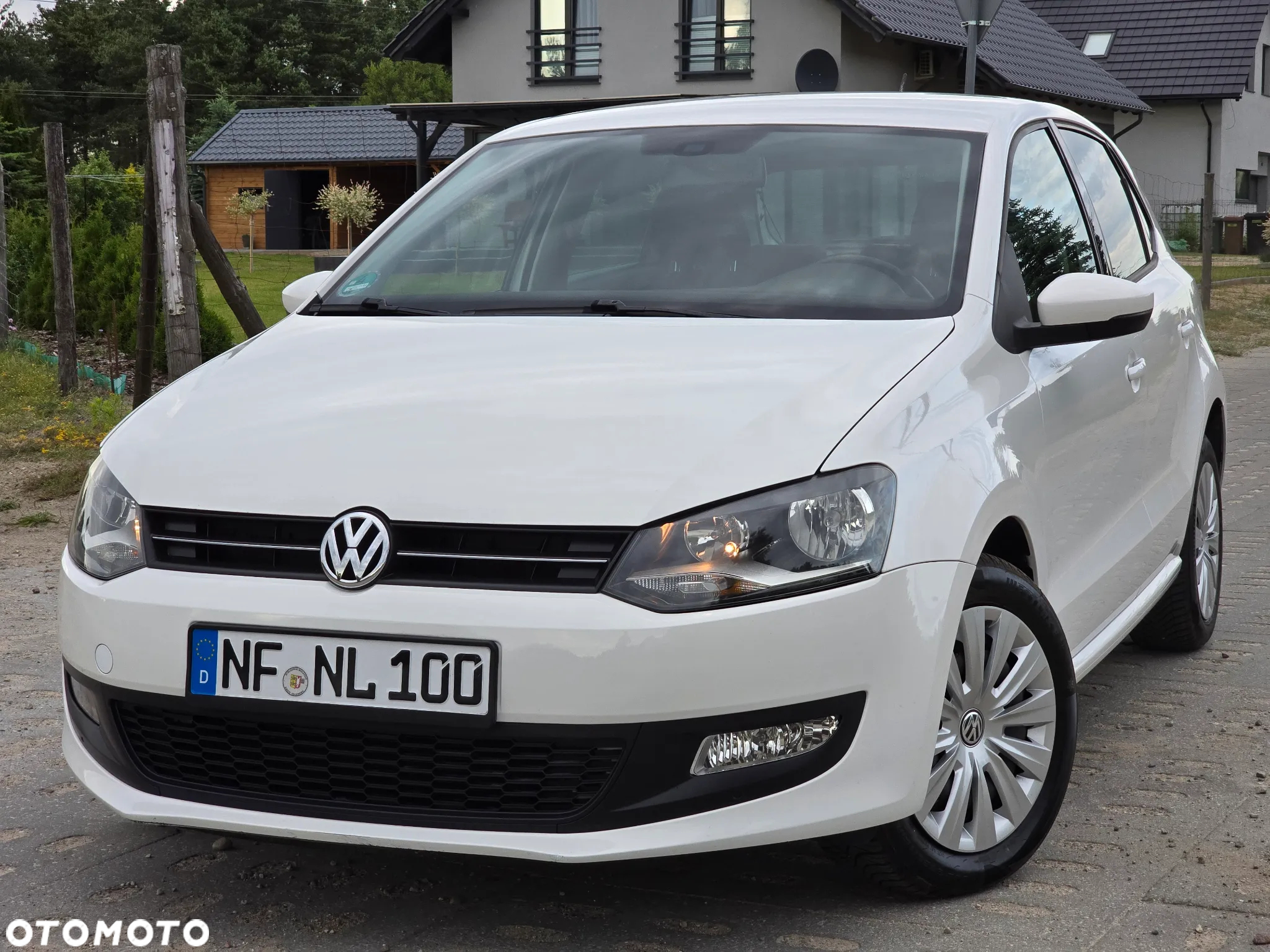 Volkswagen Polo 1.4 DSG Team - 24
