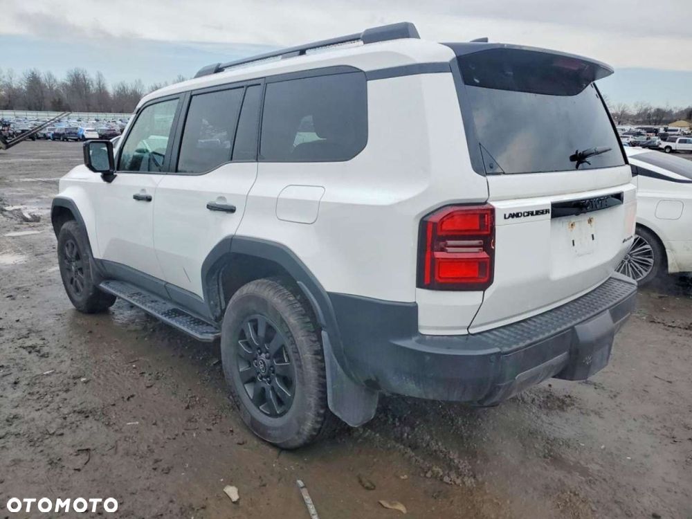 Toyota Land Cruiser - 6