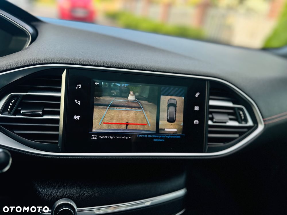 Peugeot 308 BlueHDi FAP 130 Stop & Start GT - 12